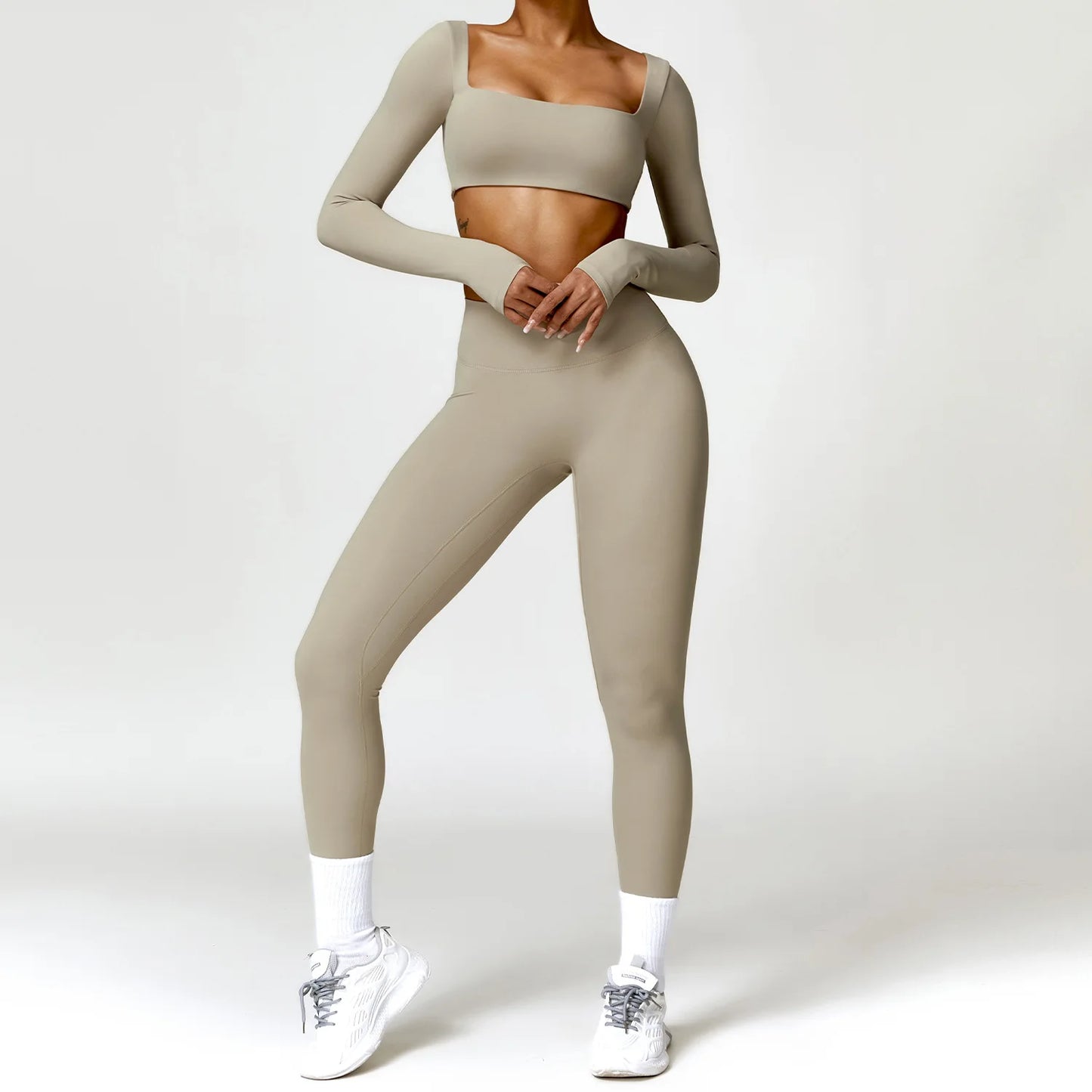 Square Neck Long-Sleeve Scrunch Sports Set with V-Waist Leggings for Comfort & Sculpting Fit - NEOFORMA APPAREL