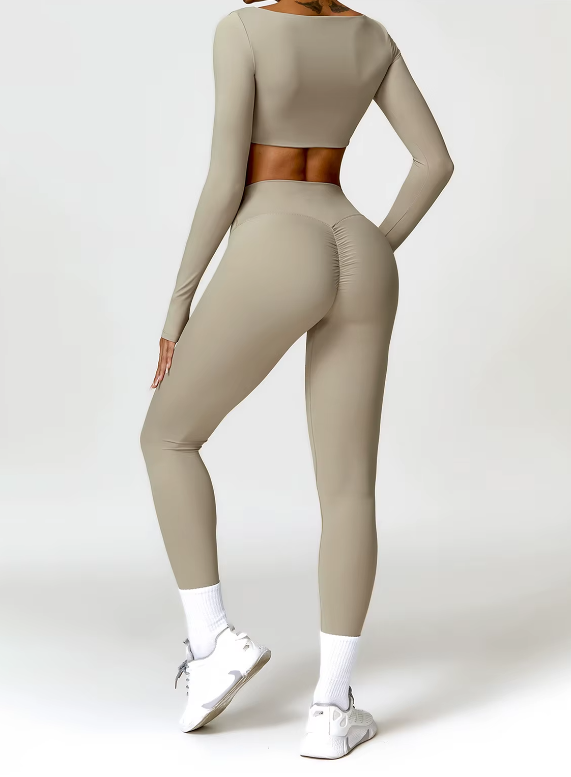 Conjunto moldeador sin costuras con escote cuadrado | Top corto de manga larga + leggings o shorts de cintura alta con efecto moldeador