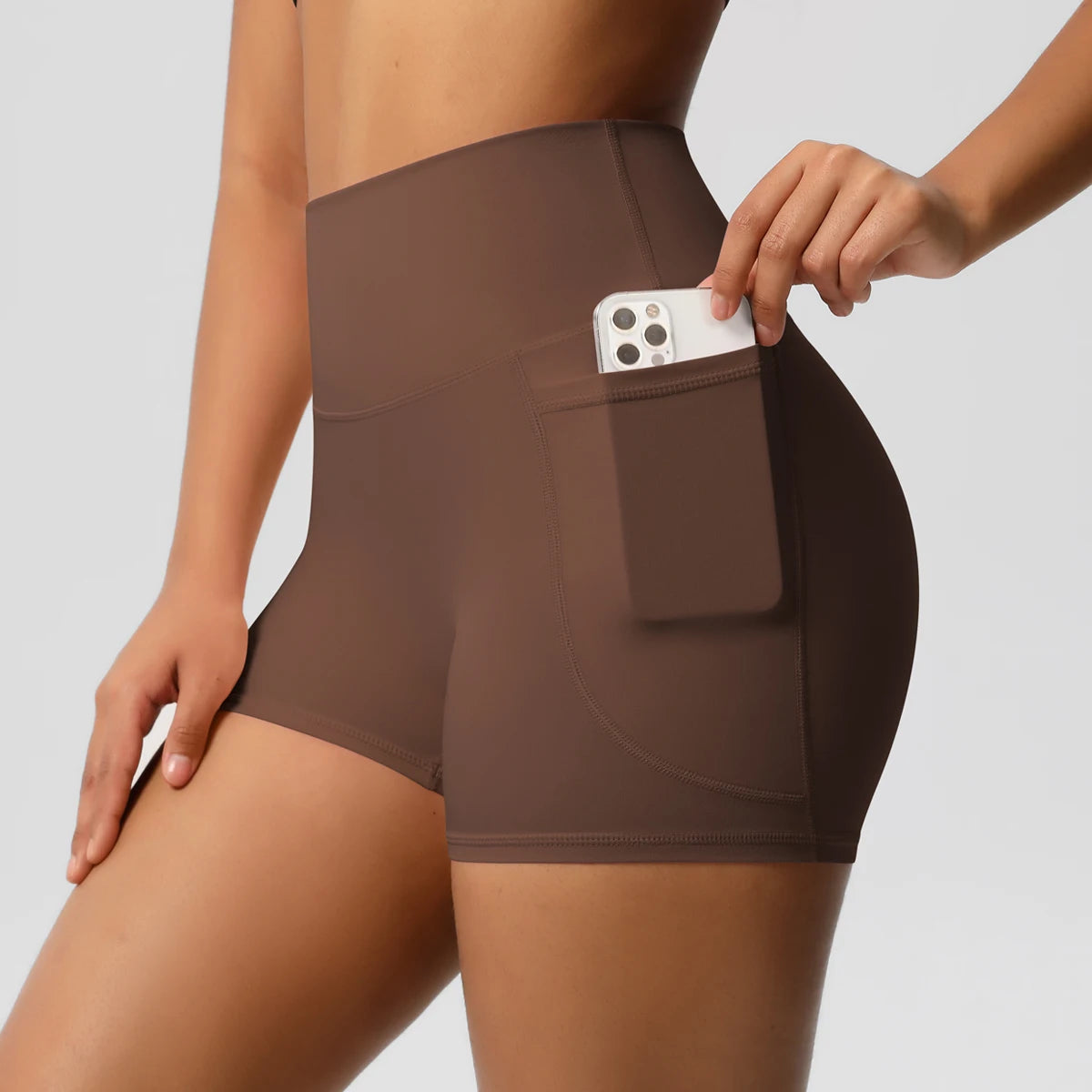 Essential Second-Skin High-Waist Shorts with Pockets - NEOFORMA APPAREL