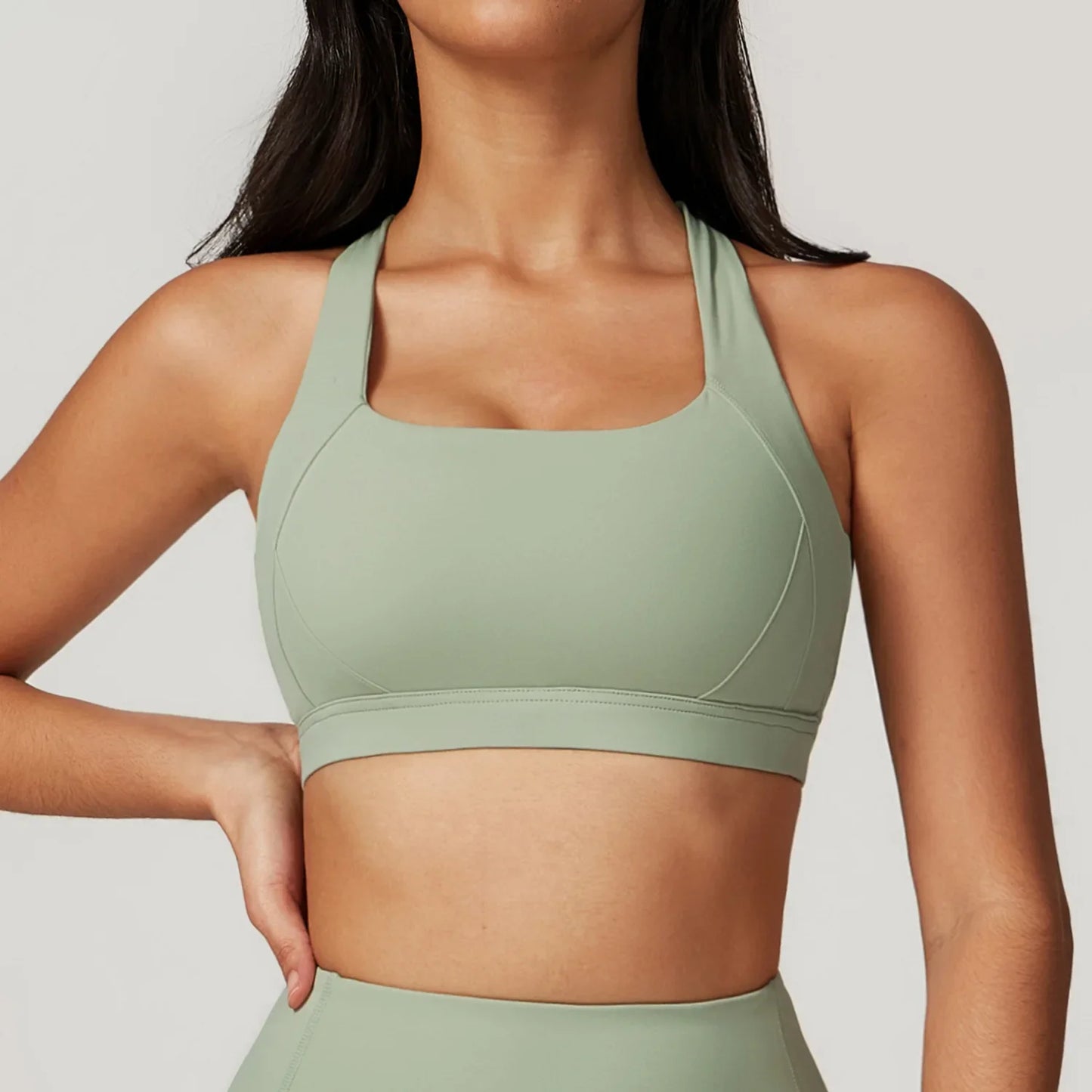 High-Support Cross-Back Sports Bra - NEOFORMA APPAREL