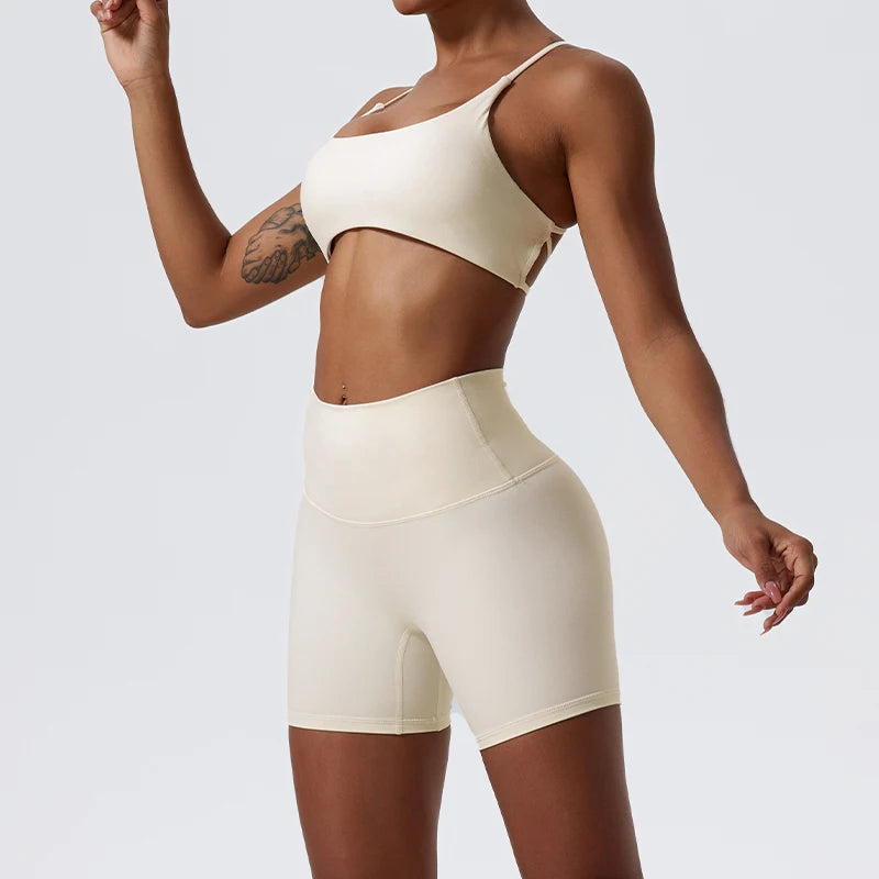 Doble Crossover Back Seamless Set – Bra + High-Waist Short - NEOFORMA APPAREL