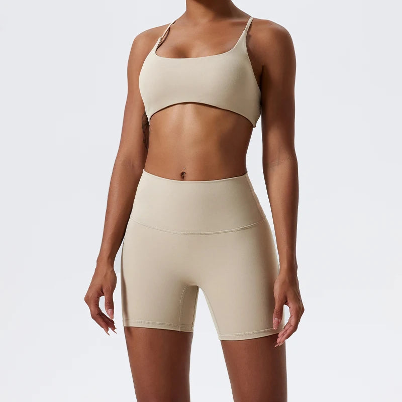 Doble Crossover Back Seamless Set – Bra + High-Waist Short - NEOFORMA APPAREL